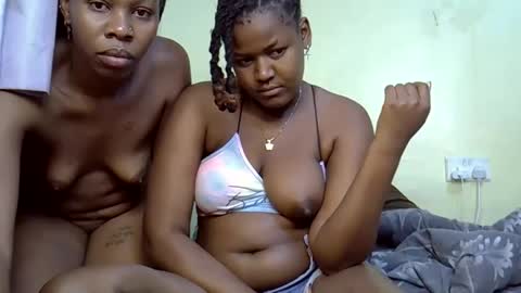 OILy Girl online show from December 17, 4:58 pm