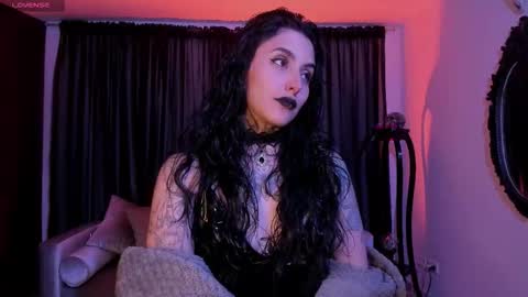 Goddess Alice online show from October 19, 8:41 am