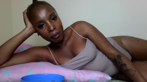 nastyivy1 online show from June 13, 7:13 pm