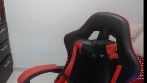 Nata Ramirez online show from February 22, 7:12 am