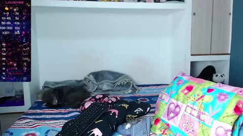 Natalia Jaramillo online show from February 1, 8:50 pm