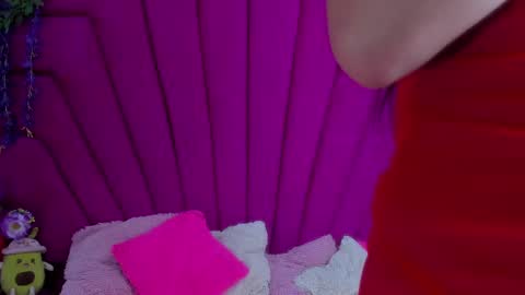 natalia pinkk online show from March 12, 6:29 am