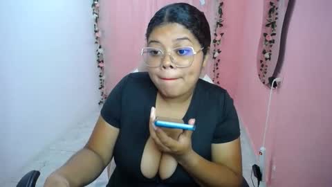 Snapshot of natalielabellex1 chatting on October 20, 11:10 pm natalielabellex1 online show from October 20, 11:10 pm