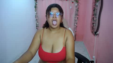 Snapshot of natalielabellex1 chatting on October 3, 3:42 pm natalielabellex1 online show from October 3, 3:42 pm