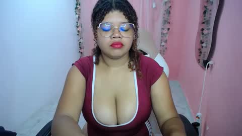 Snapshot of natalielabellex1 chatting on October 6, 4:36 pm natalielabellex1 online show from October 6, 4:36 pm