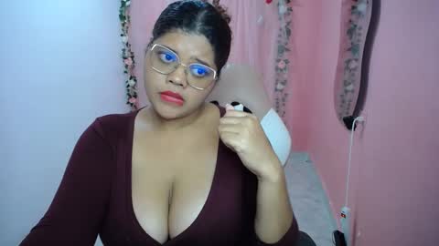 Snapshot of natalielabellex1 chatting on September 19, 9:40 pm natalielabellex1 online show from September 19, 9:40 pm