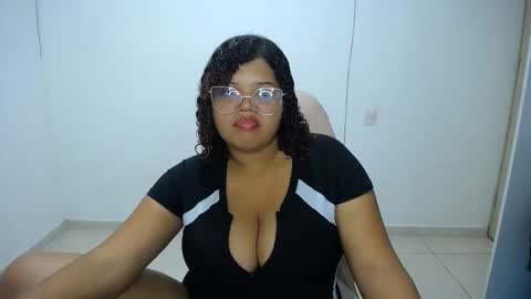 natalielabellex1 online show from February 26, 1:42 am