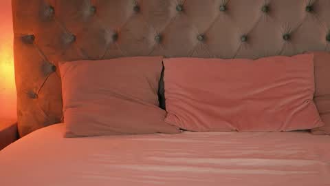 Natalie online show from October 4, 2:09 am