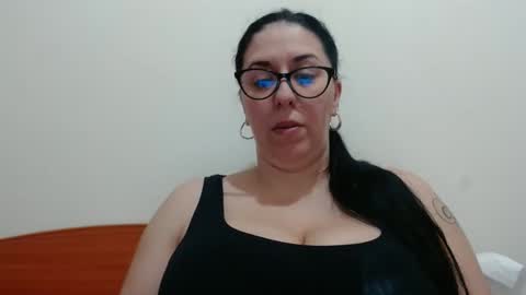 natally online show from February 17, 11:02 am