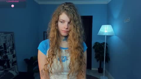 Natalie online show from February 3, 6:22 am