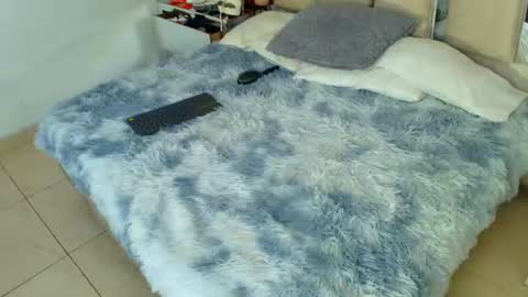 Natalye foster online show from September 11, 7:48 pm