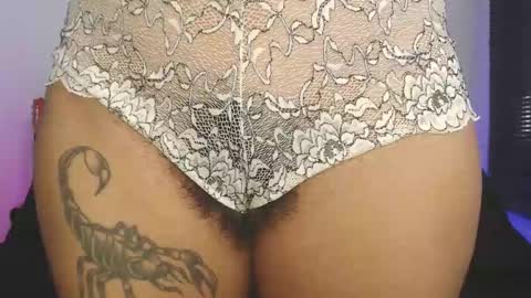   online show from March 5, 9:24 pm