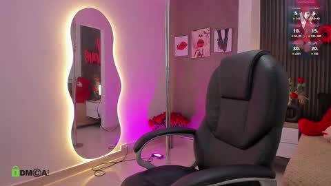 natasha online show from February 10, 11:57 am