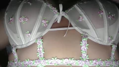 Snapshot of natashaa444 chatting on September 21, 5:33 am Natasha online show from September 21, 5:33 am