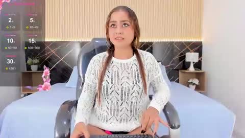 Nathalia online show from July 24, 9:01 pm