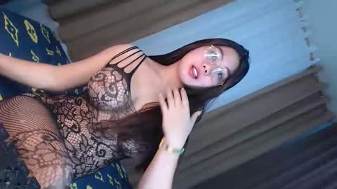 Queen Marga online show from November 12, 2:47 am