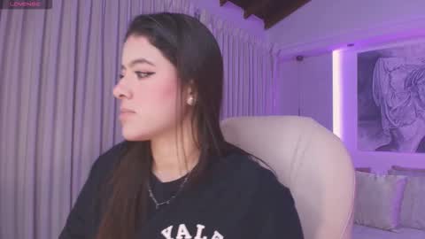 NATHALIE online show from November 3, 11:00 am