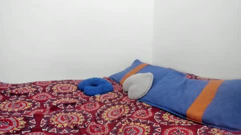 Snapshot of nathaly_love96 chatting on December 28, 9:40 pm Nathaly online show from December 28, 9:40 pm
