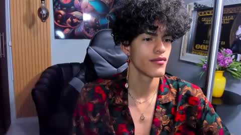 nathan_carson1 online show from December 8, 12:30 pm