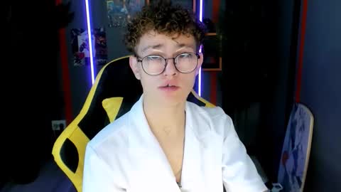 Nathan online show from November 14, 6:37 am