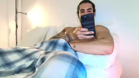 Nathaniel online show from January 9, 8:03 pm