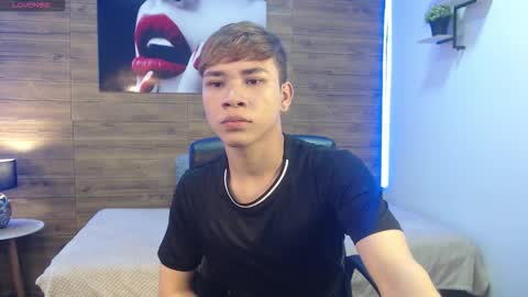 nathanclay online show from February 8, 3:32 am