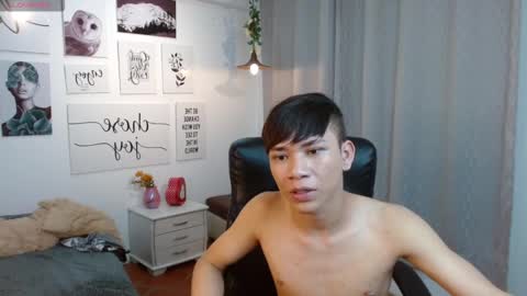 nathanclay online show from September 28, 5:27 am