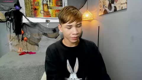 nathanclay online show from October 21, 5:12 am