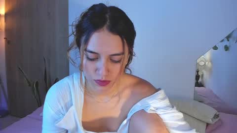 Snapshot of nathy_q chatting on September 18, 1:09 am Nathy online show from September 18, 1:09 am