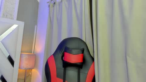 Snapshot of nati_fresh chatting on October 19, 8:35 pm nati_fresh online show from October 19, 8:35 pm