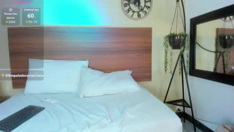 NATTASHA BROWN  online show from December 17, 11:39 am