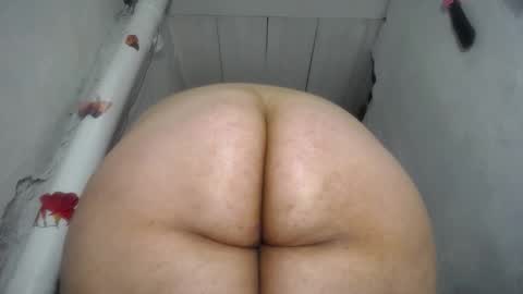 Snapshot of nattasha_foxx chatting on October 19, 2:49 am natalia online show from October 19, 2:49 am