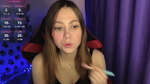 Snapshot of natural_babe666 chatting on January 15, 7:05 am natural_babe666 online show from January 15, 7:05 am