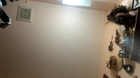 naturebabe666 online show from July 28, 12:34 pm