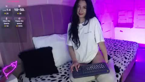 natuxxa online show from June 9, 11:37 pm