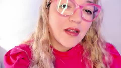 Nataly online show from December 15, 10:44 am