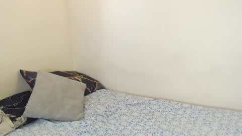 Eimy online show from November 9, 9:17 pm