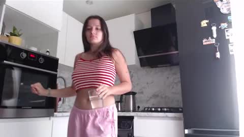 Chris Carrie online show from February 11, 3:32 am