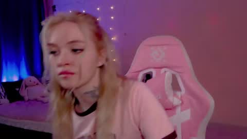 Mable online show from June 12, 2:54 am