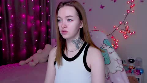 Mable online show from October 21, 11:52 pm