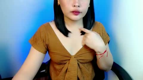 naughty_riez online show from February 19, 11:59 pm