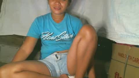 naughtycuttieangel online show from March 18, 2:17 am