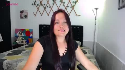 Valeria  online show from July 4, 8:45 pm