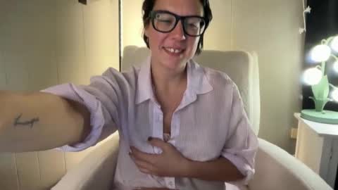 Hazel online show from September 30, 8:41 pm