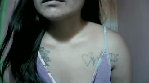 naughtymom_33 online show from November 29, 5:37 am