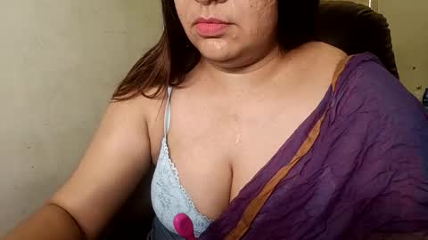 nishi online show from April 7, 9:00 am