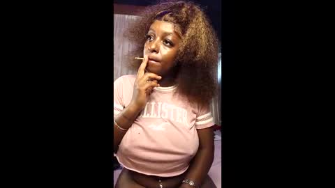 naughtyrebel01 online show from April 23, 12:29 pm