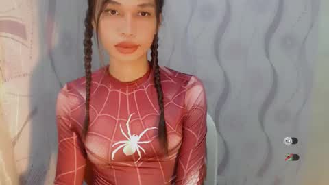 Celine online show from April 10, 7:03 am