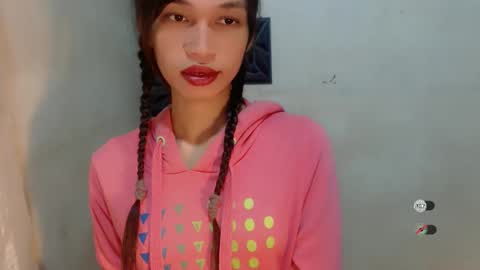 Celine online show from November 30, 4:03 pm