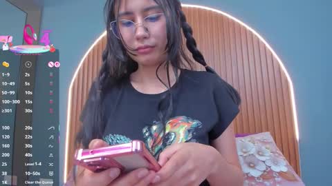 Naye  online show from February 7, 7:22 am